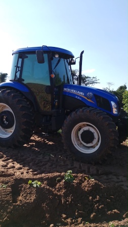 Trator New Holland TL 5.100 ano 2024 - TL 5.100 - Máquinas Agrícolas