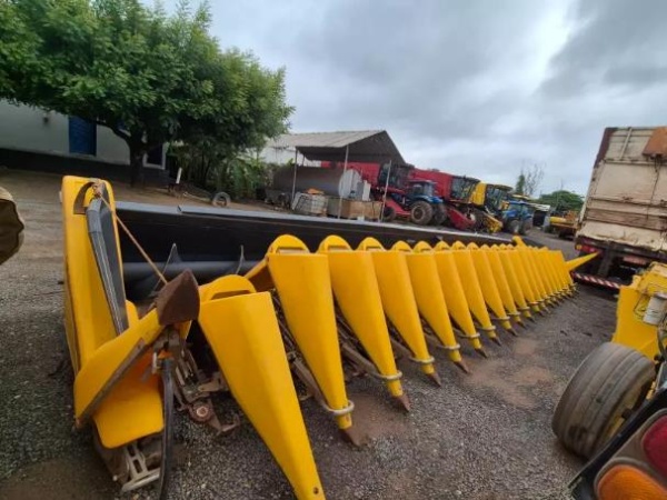 Plataforma New Holland 1520 ano 2021
