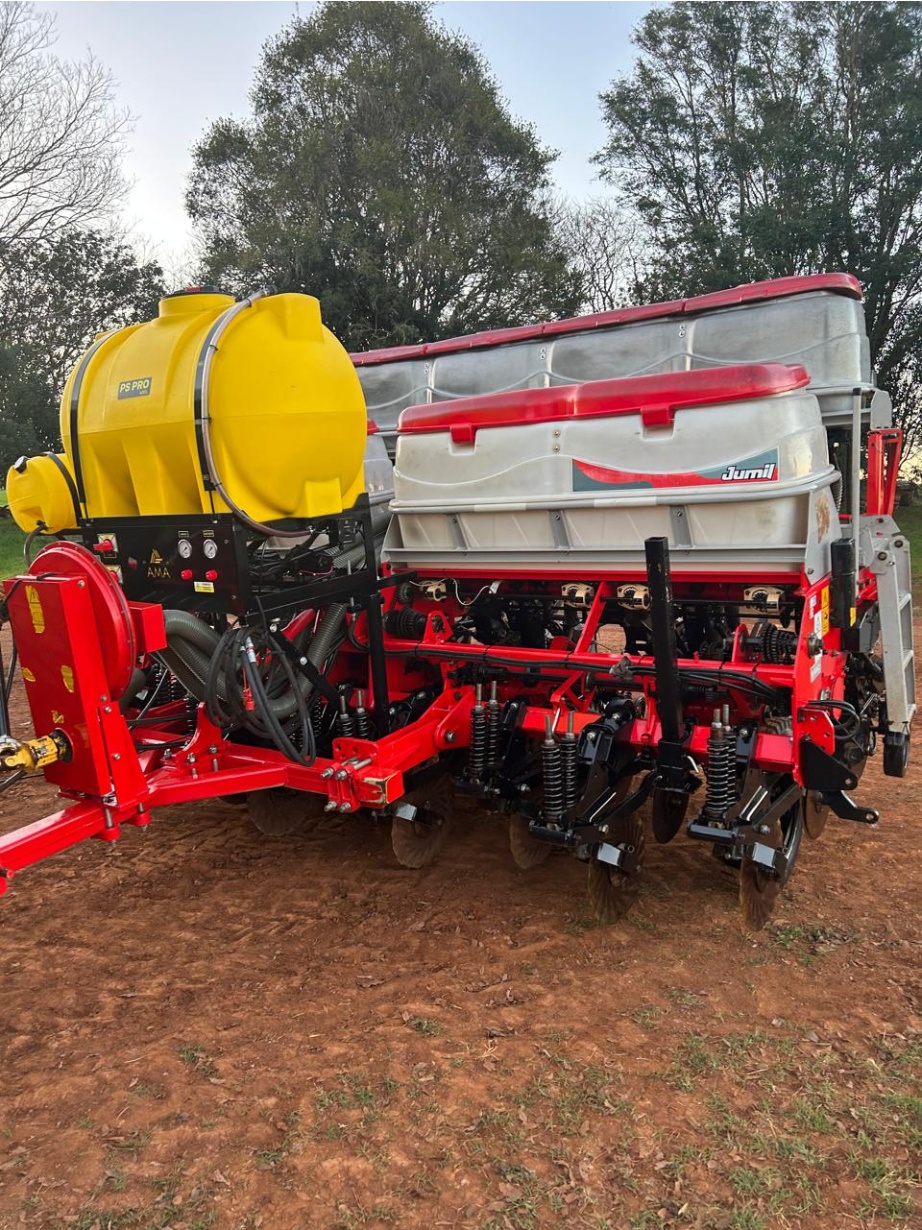 Plantadeira Jumil 3070PD ano 2018