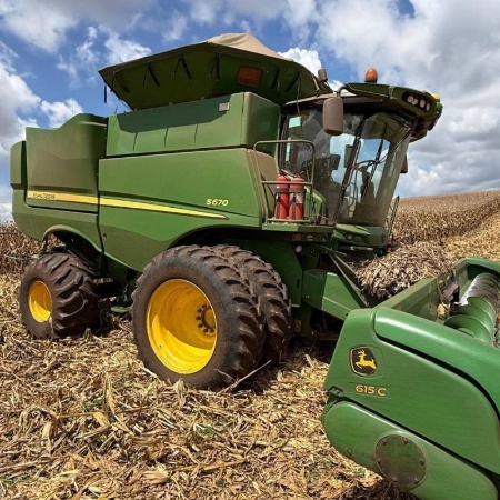 Colheitadeira John Deere S670 ano 2016 - S670 - Máquinas Agrícolas