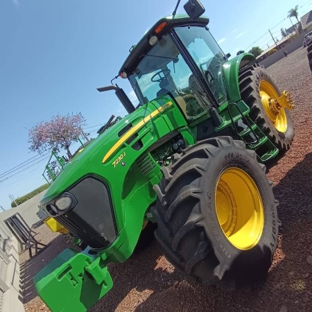 Trator John Deere 7230 J ano 2021 - 7230 J - Máquinas Agrícolas