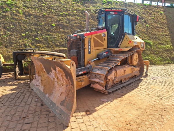 Trator de Esteira Caterpillar D5 ano 2021 - D5 - Máquinas de Linha Amarela