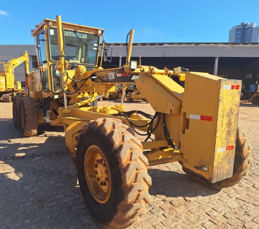 Motoniveladora Caterpillar 12K ano 2014