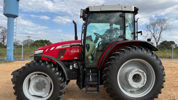 Trator Massey Ferguson MF 6713 ano 2021 - MF 6713 - Máquinas Agrícolas