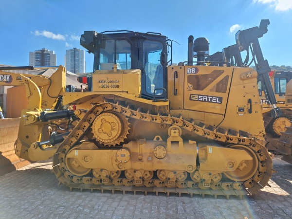 Trator de Esteira Caterpillar D8 ano 2024 - D8 - Máquinas de Linha Amarela