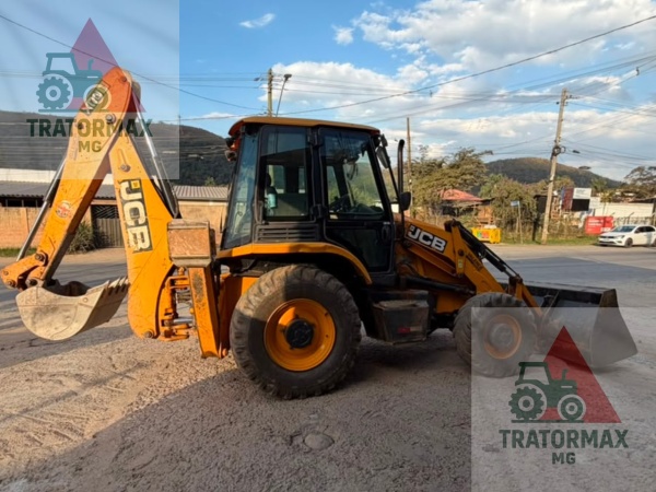 Retroescavadeira JCB 3CX ano 2023 - 3CX - Máquinas de Linha Amarela