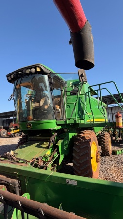 Colheitadeira John Deere 9570 STS ano 2014 - 9570 STS - Máquinas Agrícolas
