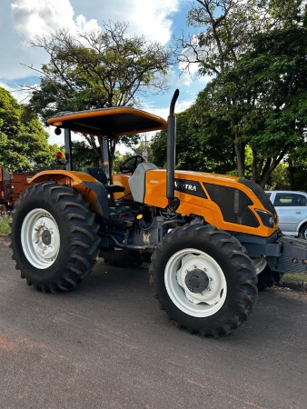 Trator Valtra A800R ano 2020 - A800R - Máquinas Agrícolas