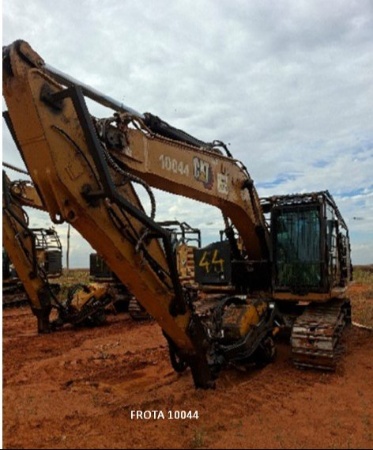 Escavadeira Caterpillar 320 FL