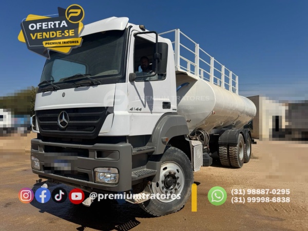 Caminhão Mercedes Benz Axor 3131 ano 2011 - Axor 3131 - Caminhões e Carretas