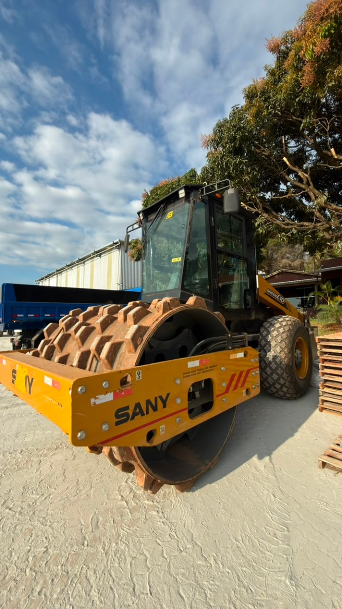 Rolo Compactador SANY SSR120C-10 125hp ano 2024