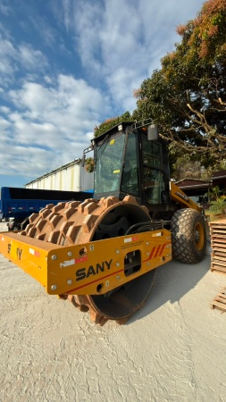 Rolo Compactador SANY SSR120C-10 125hp ano 2024