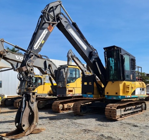 Log Loader Caterpillar 320D FM ano 2014 - 320D FM - Máquinas Florestais