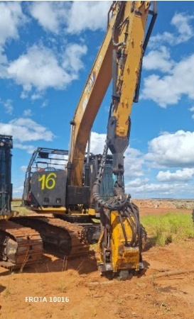 Escavadeira Caterpillar 320 NG ano 2021
