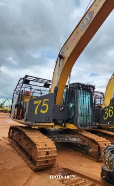 Escavadeira Caterpillar 320 NG ano 2022