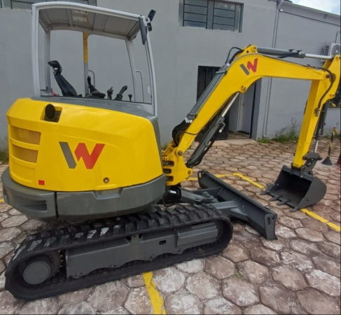 Mini Escavadeira Wacker Neuson ET35 ano 2019