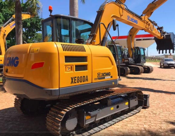 Mini Escavadeira XCMG XE80DA ano 2026 - XE80DA - Máquinas de Linha Amarela