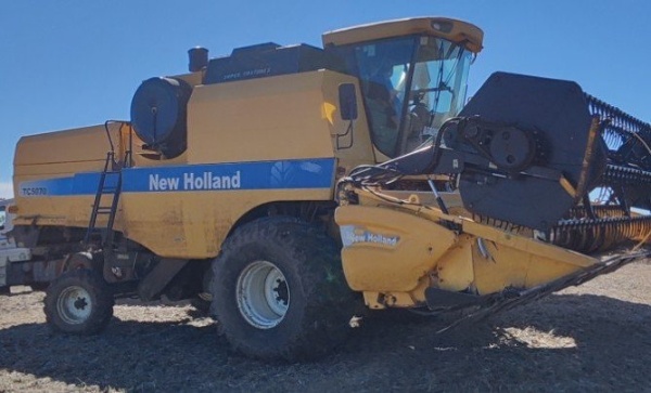 Colheitadeira New Holland TC 5070 ano 2012 - TC 5070 - Máquinas Agrícolas
