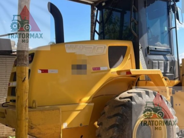 Pá Carregadeira New Holland W130 ano 2016 - W130 - Máquinas de Linha Amarela
