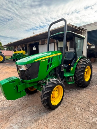 Trator John Deere 5080EN ano 2021 - 5080EN - Máquinas Agrícolas