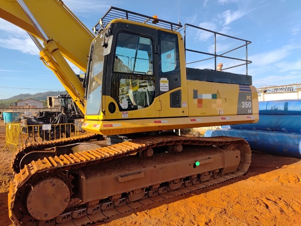 Escavadeira Komatsu PC350 ano 2021