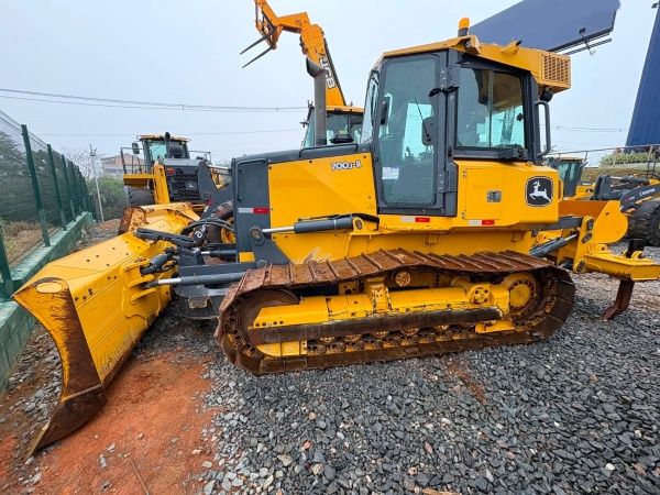 Trator de Esteira John Deere 700J ano 2022 - 700J - Máquinas de Linha Amarela