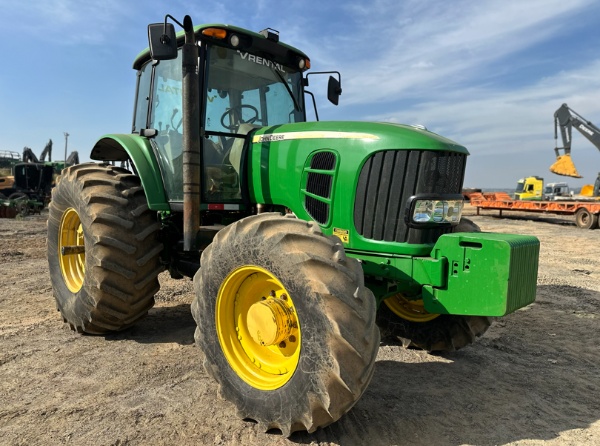 Trator John Deere 6190J ano 2019