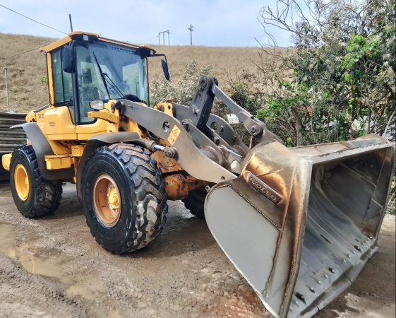 Pá Carregadeira Volvo L60F ano 2023 - L60F - Máquinas de Linha Amarela