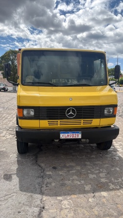 Caminhão Mercedes Benz 710 ano 2000 - 710 - Caminhões e Carretas