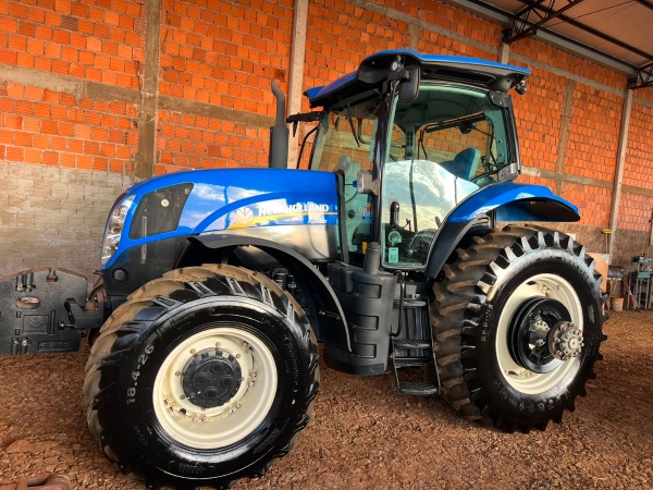 Trator New Holland T7.175 ano 2022 - T7.175 - Máquinas Agrícolas