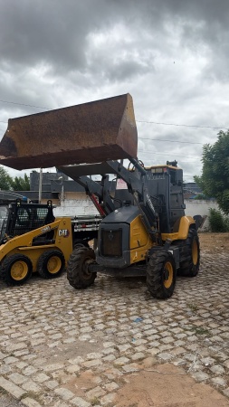 Retroescavadeira XCMG XC870BR-I ano 2023