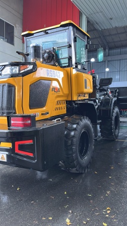 Pá Carregadeira RSX RS942 ano 2027 - RS942 - Máquinas de Linha Amarela