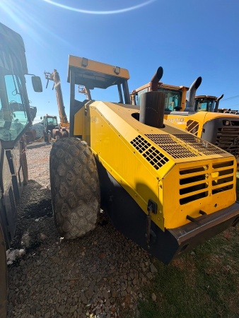 Rolo Compactador bomag Bw 211 D40 ano 2008