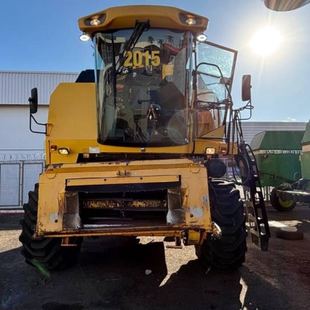 Colheitadeira New Holland TC 5070 ano 2015 - TC 5070 - Máquinas Agrícolas
