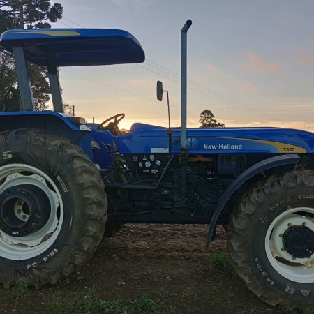 Trator New Holland 7630 ano 2017 - 7630 - Máquinas Agrícolas