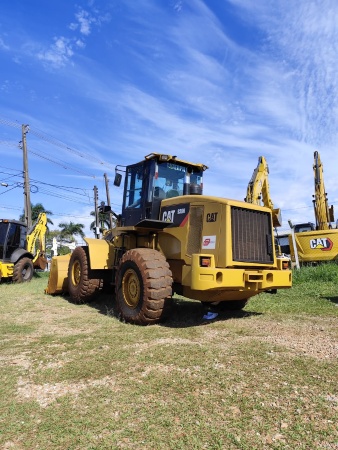 Pá Carregadeira Caterpillar 938H - 938H - Máquinas de Linha Amarela