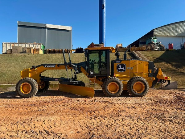 Motoniveladora John Deere 620G ano 2022 - 620G - Máquinas de Linha Amarela