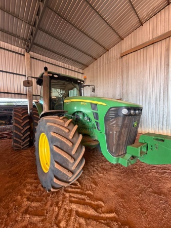 Trator John Deere 8270R ano 2011 - 8270R - Máquinas Agrícolas