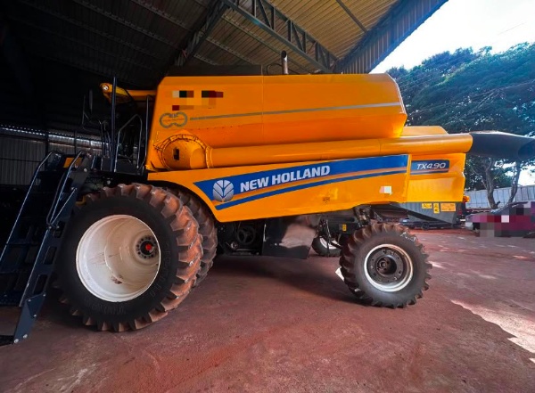 Colheitadeira New Holland TX4.90 ano 2021 - TX4.90 - Máquinas Agrícolas