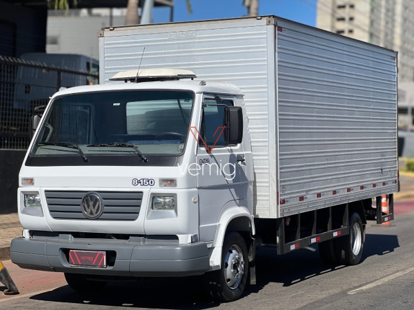 Caminhão Volkswagen 8.150 E DELIVERY PLUS 4X2 ano 2001