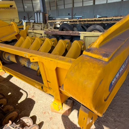 Plataforma New Holland Plataforma new holland  45 pés drapper  Ano 2019 ano 2010
