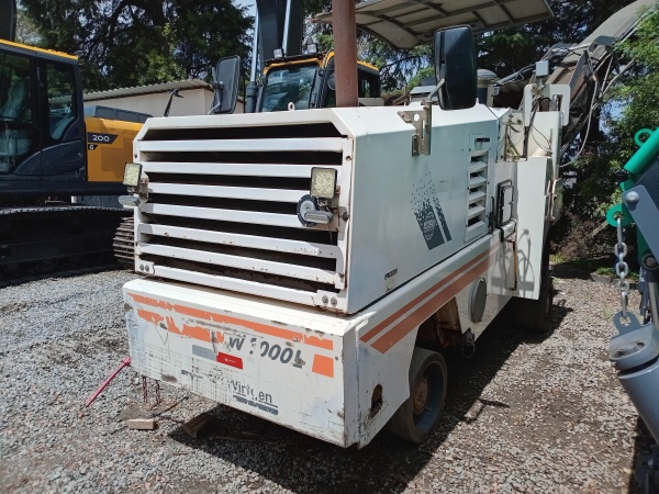 Fresadora Wirtgen W1000L ano 2010