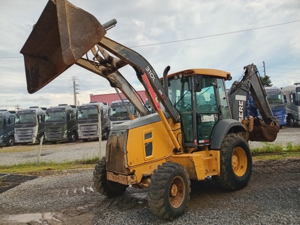 Retroescavadeira John Deere 310L ano 2019