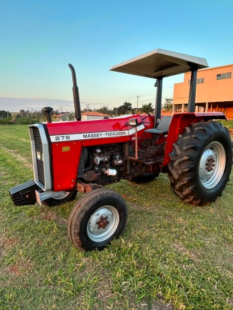 Trator Massey Ferguson MF 275 ano 1991 - MF 275 - Máquinas Agrícolas