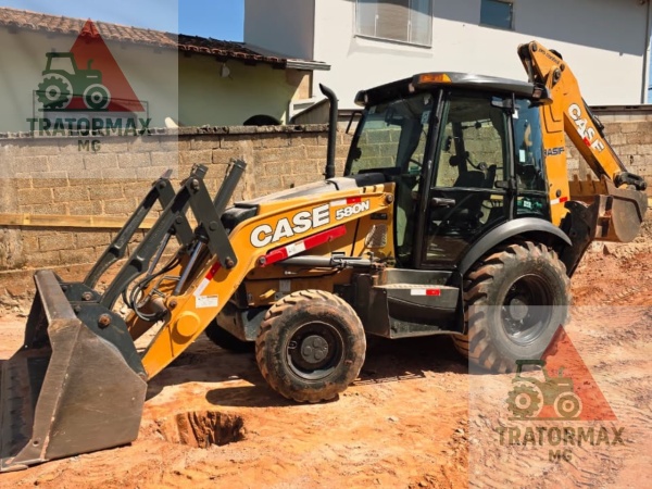 Retroescavadeira Case 580 N  ano 2020