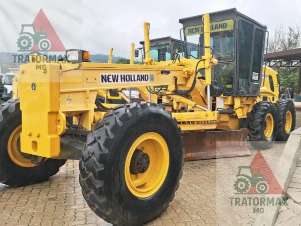 Motoniveladora New Holland RG170.B  ano 2008