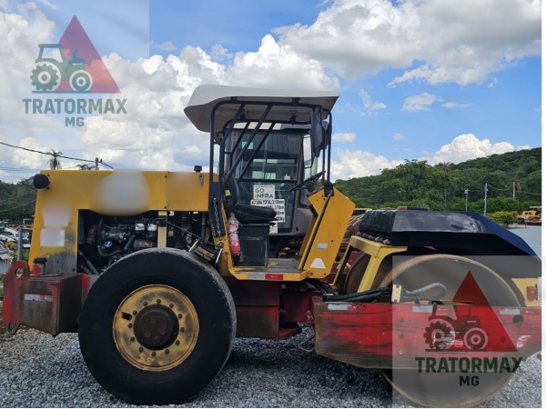 Rolo Compactador Dynapac CA15 ano 1999 - CA15 - Pavimentação e Infraestrutura