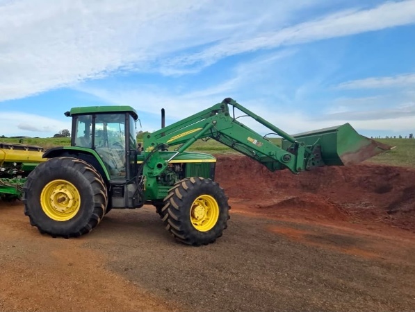 Trator John Deere 7505 ano 2004 - 7505 - Máquinas Agrícolas