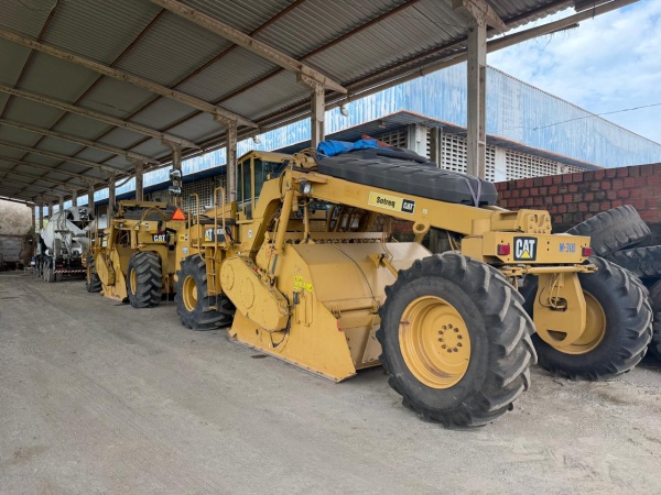 Outra máquina e equipamento Caterpillar RM500 ano 2013