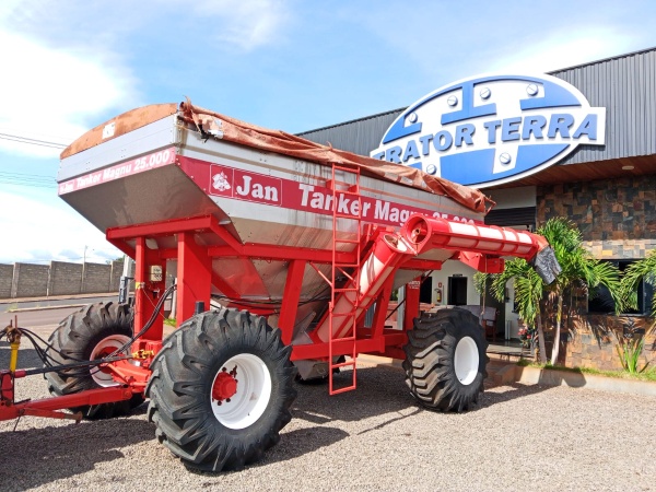 Carreta Graneleira Jan TANKER 25000 ano 2019
